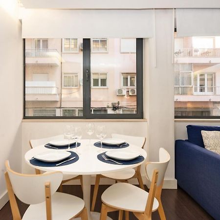 Comfortable Apartment In Marques De Pombal リスボン エクステリア 写真