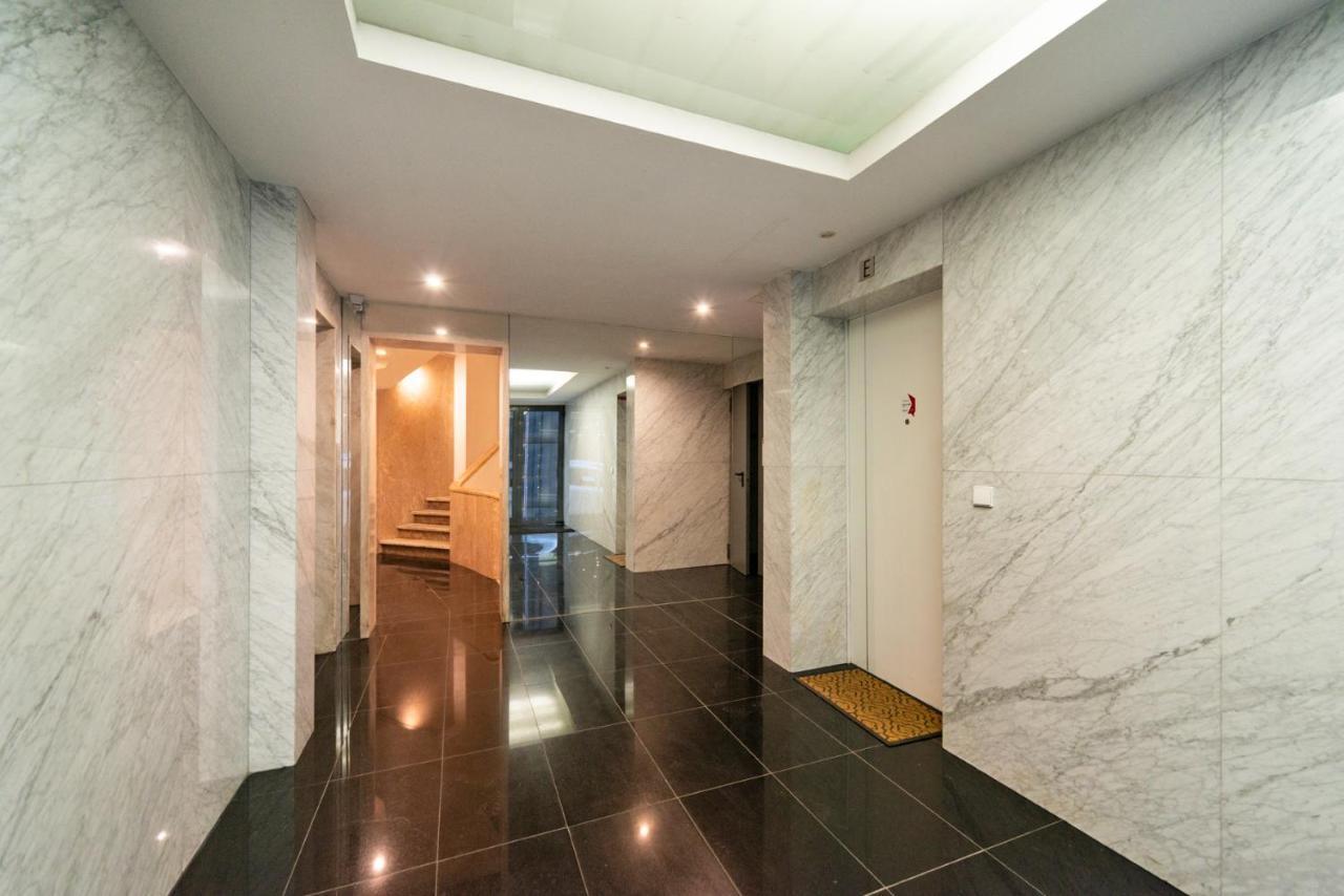 Comfortable Apartment In Marques De Pombal リスボン エクステリア 写真